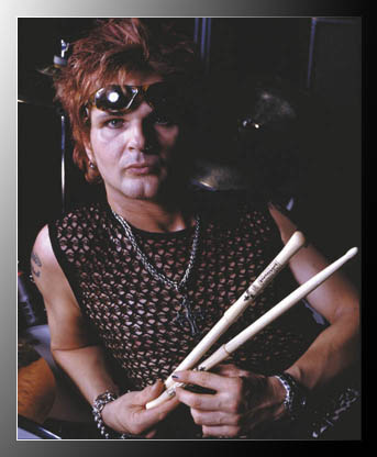 rikki-stix-02.jpg